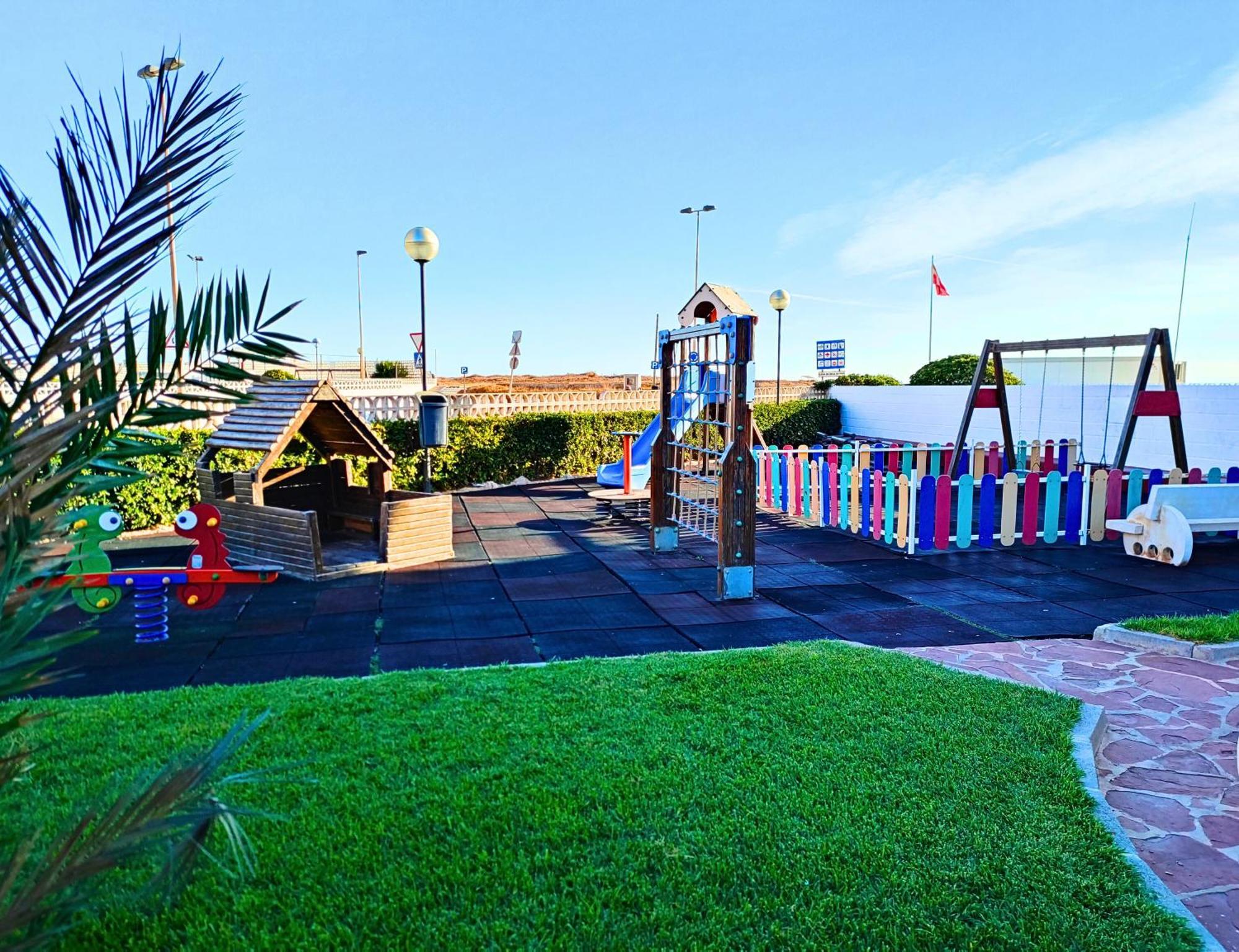 Apartamento Premium Con 5 Piscinas Barbacoa Tenis Frontenis Mareny Blau Exterior foto